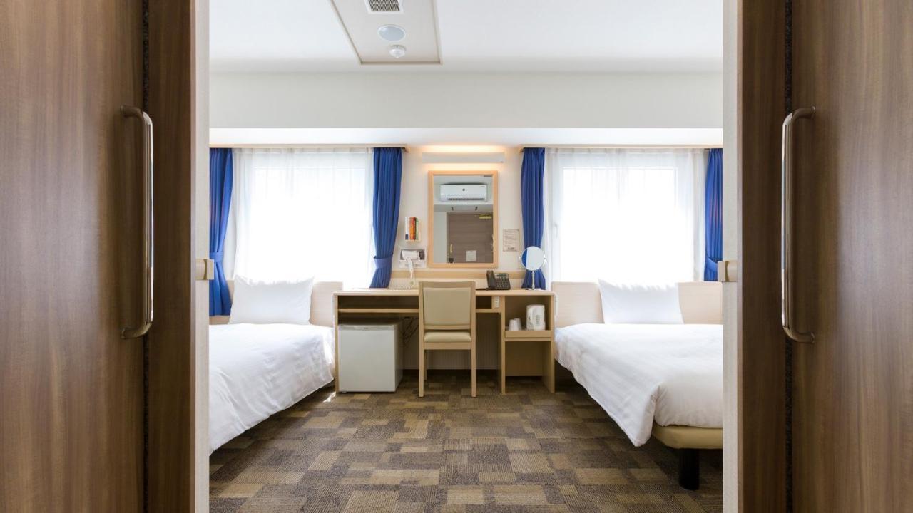 Toyoko Inn Shizuoka Eki Minami Guchi Buitenkant foto